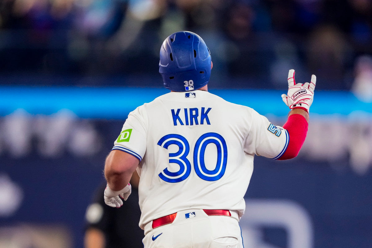 Blue Jays' John Schneider Announces Alejandro Kirk Update After Leaving White Sox Game