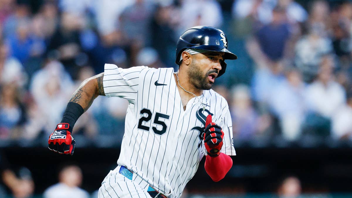 Phillies Acquire Outfielder from White Sox