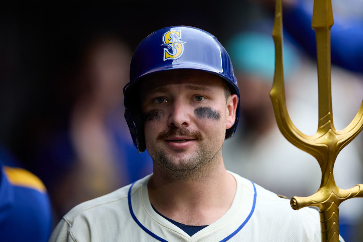 Mariners' Cal Raleigh Shares Off-Field Update Amid MLB Season