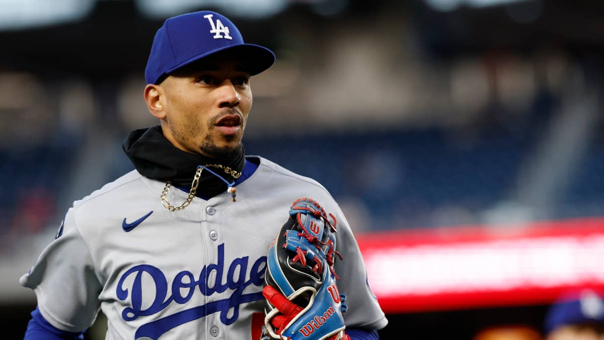 Dodgers’ Dave Roberts Announces Mookie Betts Injury Update After 26 Missed Games