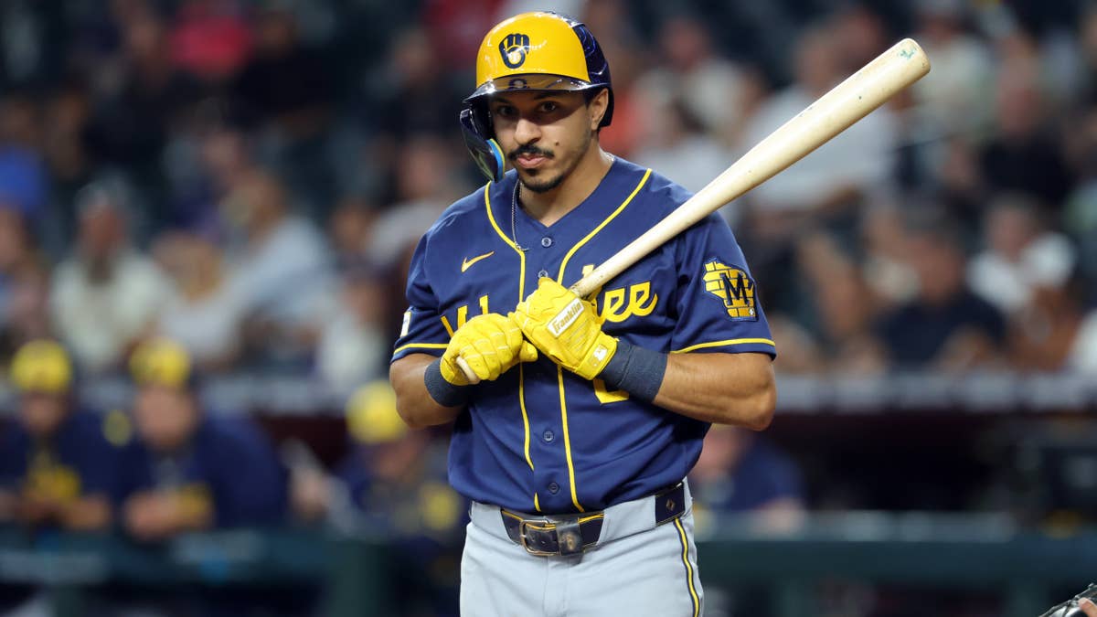 Brewers Lose Speedy Infielder David Hamilton to Injured List