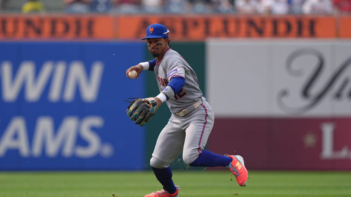 Francisco Lindor's Fielding Woes Continue In Loss to Phillies