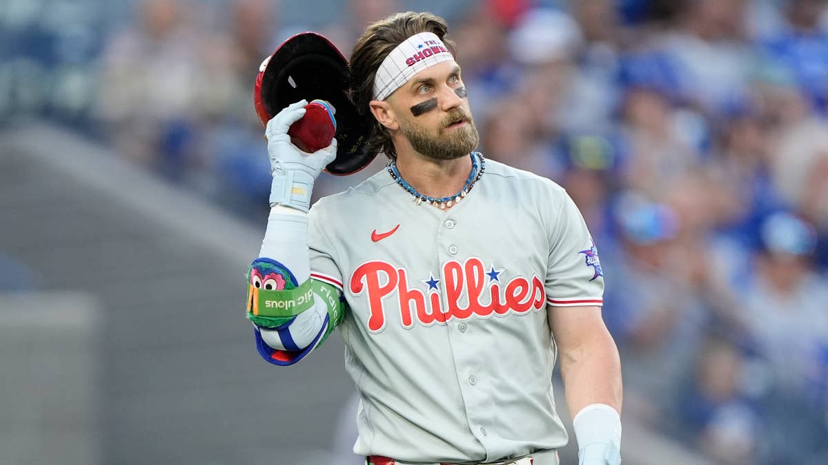 Phillies Facing Bryce Harper Decision After Season-Ending News