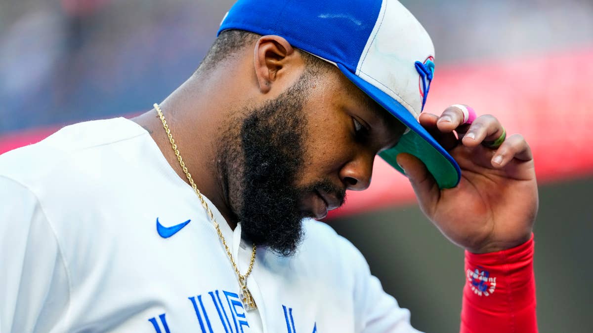 Blue Jays Facing Vladimir Guerrero Jr. Decision After Brandon Valenzuela News
