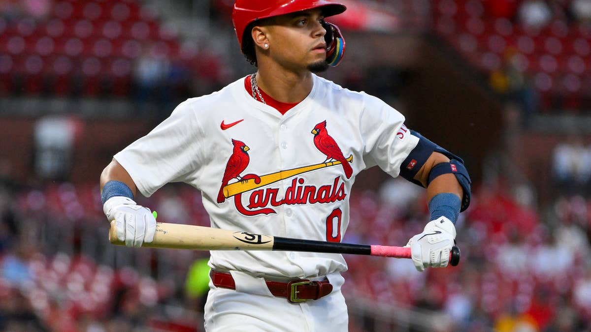 Masyn Winn's season is over due to thumb and hand soreness; Thomas Saggese will start at shortstop for Cardinals in final game