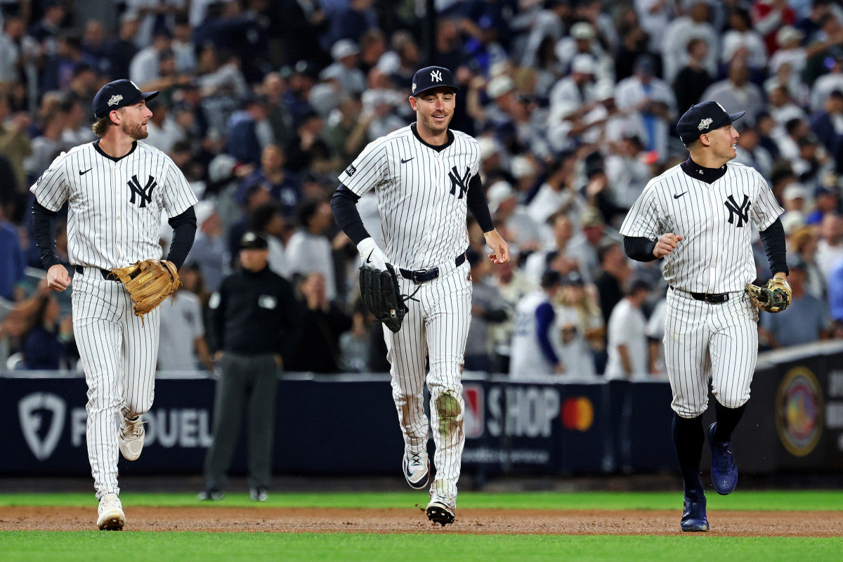 Yankees Fans Demand Ownership Change Amid 'Pathetic' Offseason