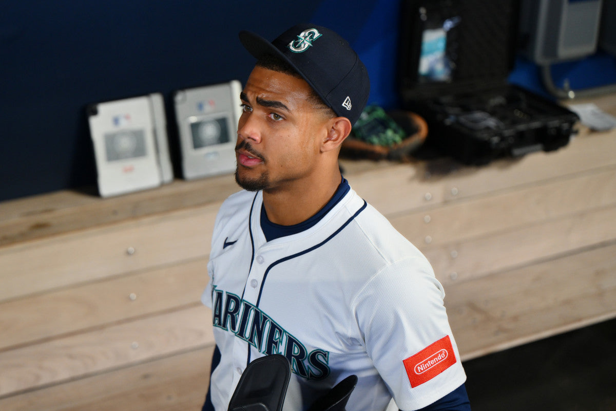 Mariners' Julio Rodriguez Sends Message to Randy Arozarena Amid MLB Offseason