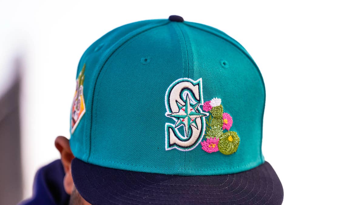 Mariners GM Jerry Dipoto says Seattle will hire from outside the organization to find its next manager: We need fresh thought, we need something new