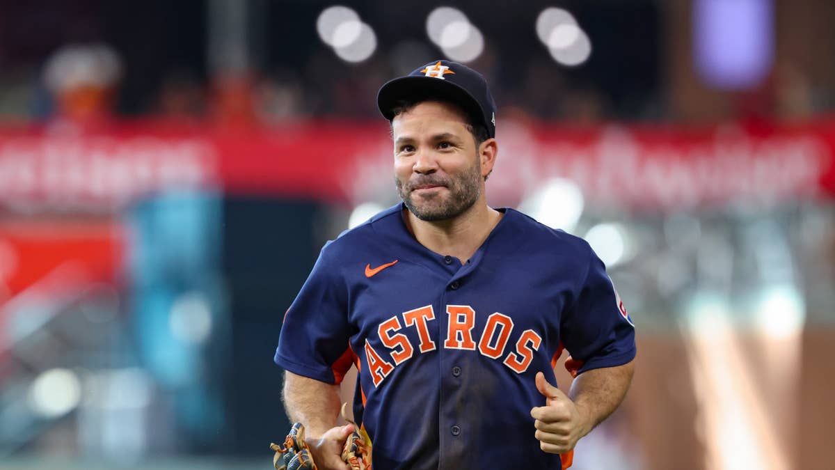 Astros Give Unfortunate Jose Altuve Update After Exiting Lineup