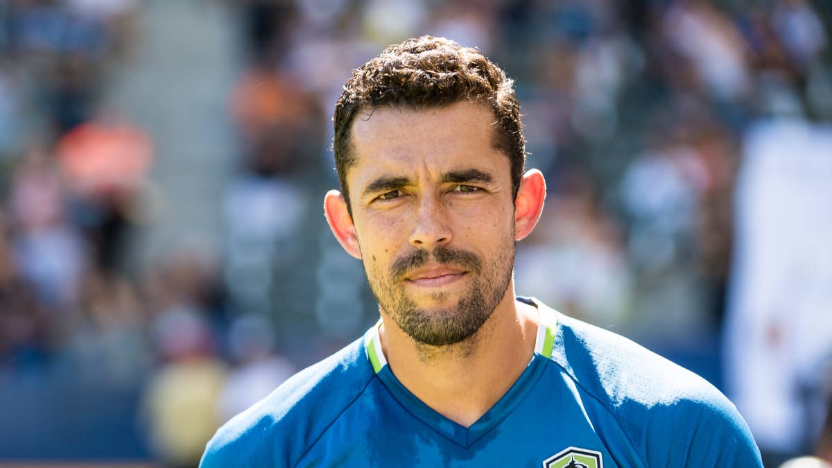 Herculez Gomez Calls Out Major American Networks for Overhyping the USMNT at the World Cup