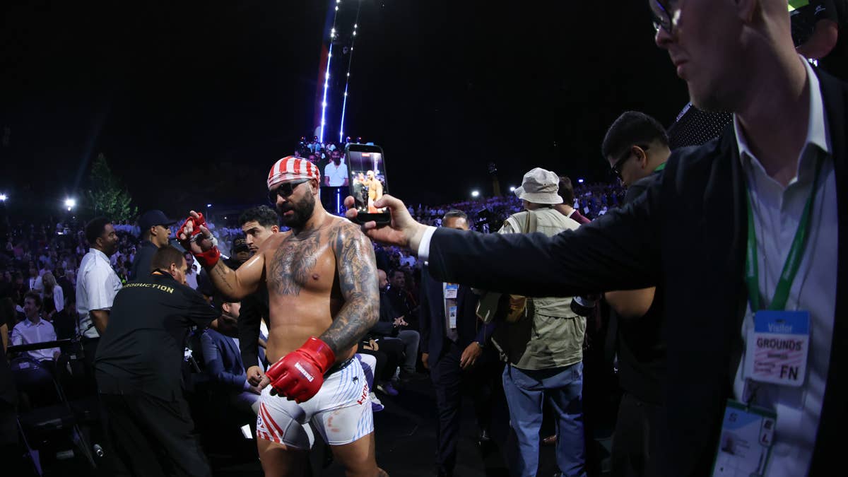 UFC Fighter Josh Hokit Doesn't Regret Michelle Obama Claim