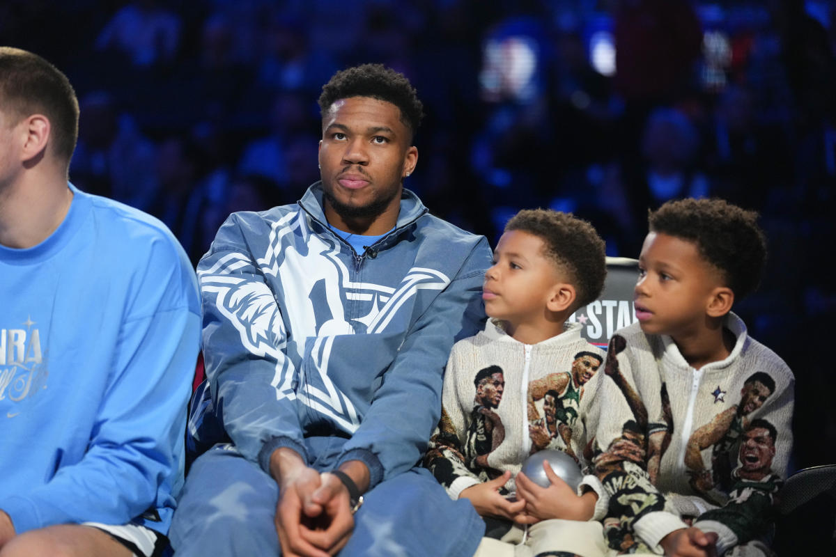 Giannis Antetokounmpo's Priceless Reaction to His Kids' Moment With Victor Wembanyama