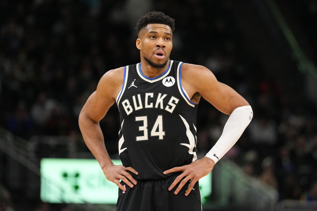 NBA Announces Spurs’ Star as Giannis Antetokounmpo's Replacement in All-Star Game