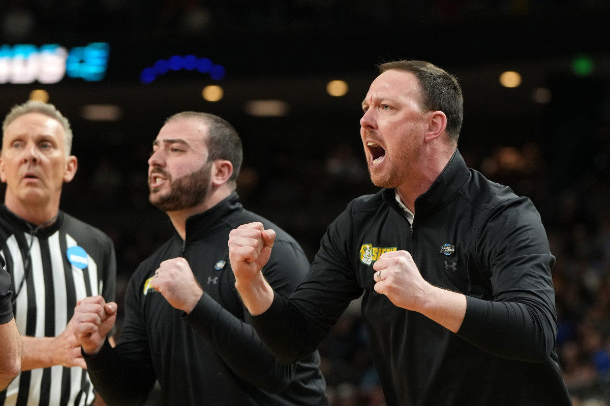 Gerry McNamara Expected To Leave Siena Immediately After NCAA Tournament