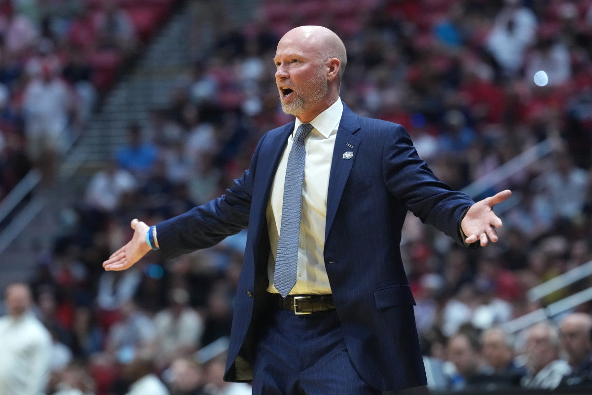 Villanova Coach Kevin Willard Threatens To Fire Staff Mid-Tournament