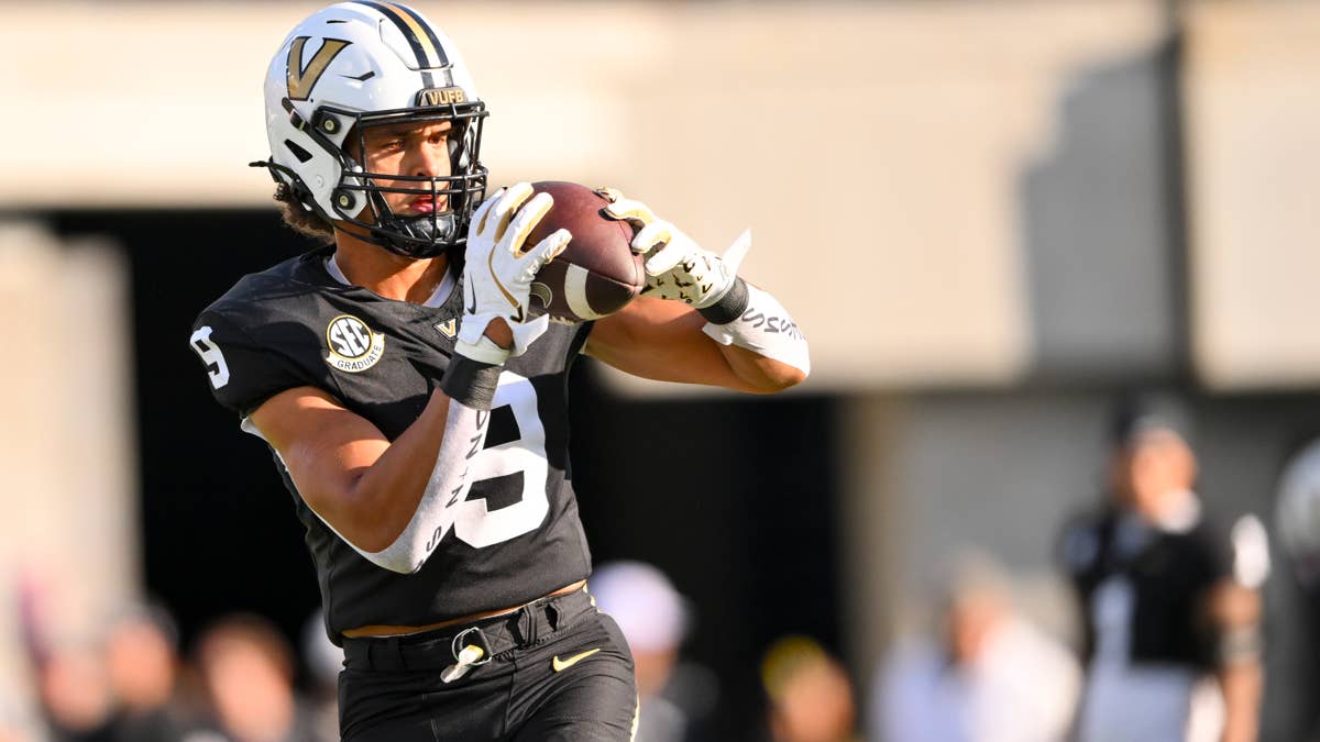 5 Eagles Offensive Players to Keep an Eye on in Preseason Opener vs. Ravens