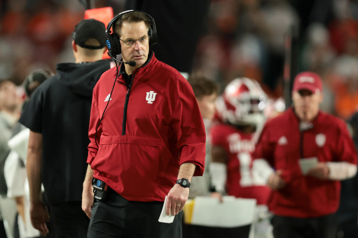 Curt Cignetti Calls Out National Title Game Refs At Halftime