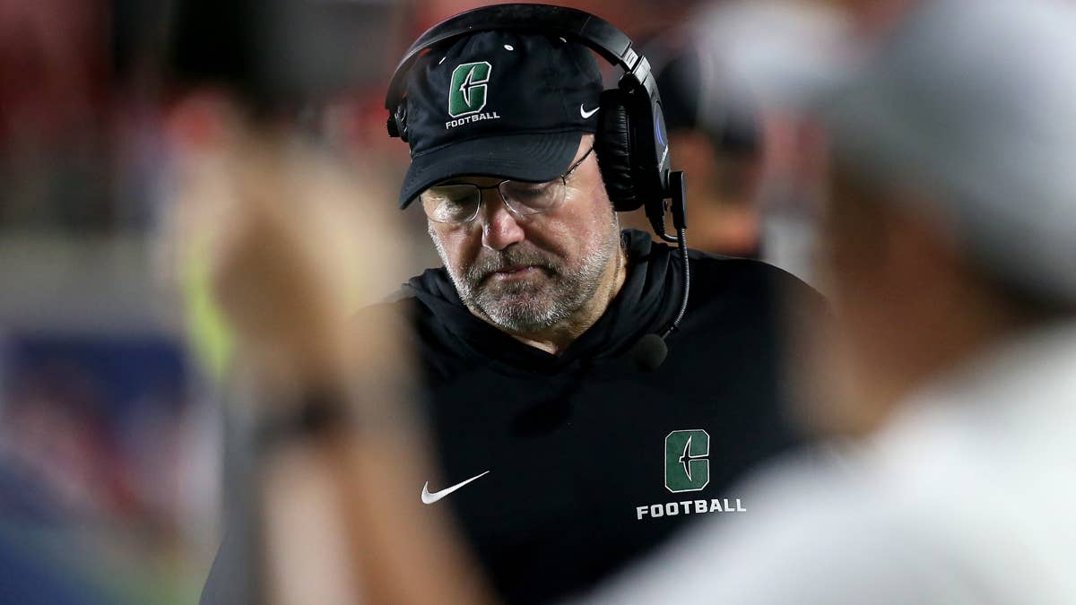 4 Winless College Football Teams Remain. When Will They Win a Game?