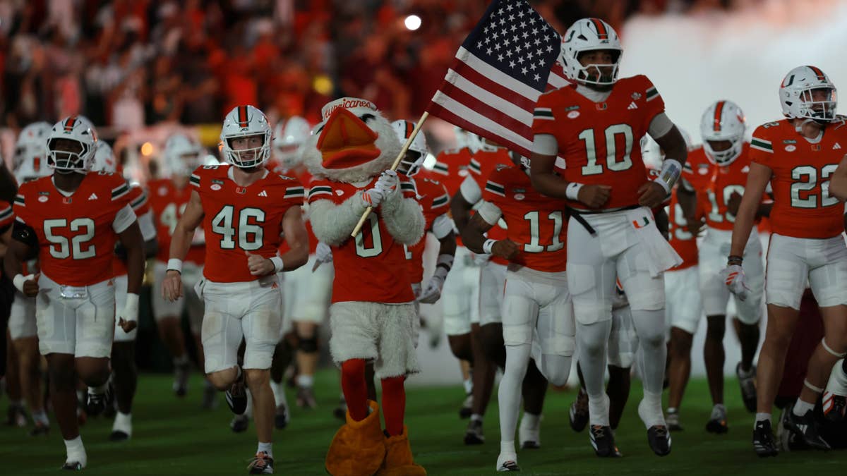 Miami Legend D.J. Williams on the Hurricanes' Success and Championship Aspirations