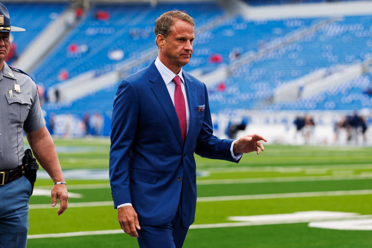 Lane Kiffin Makes Request to Everyone Involving LSU’s Basketball Team