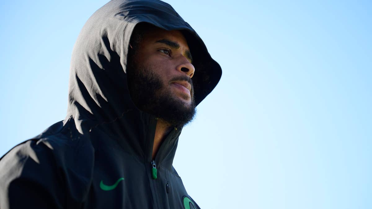 Oregon's Dante Moore Leaves Game With Serious Injury