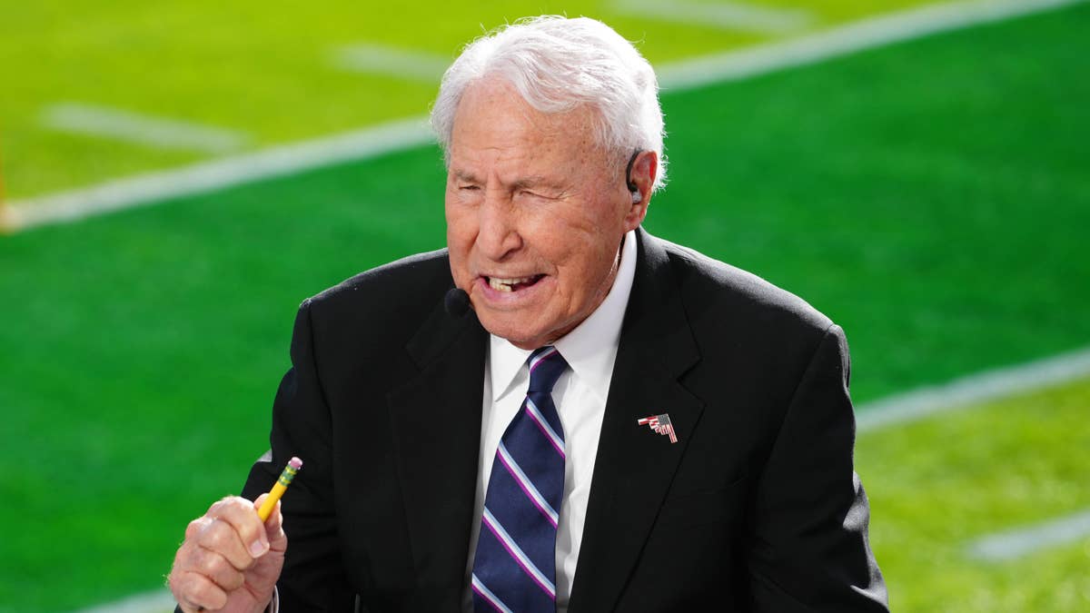 New Photo Of Lee Corso At 91 Impresses College Football Fans