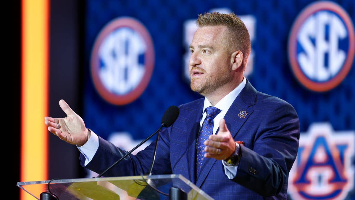 Alex Golesh Announces Unfortunate News Before Georgia Game