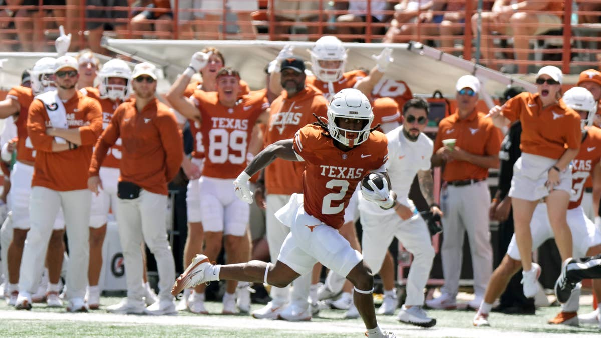 How to Watch Texas vs Tennessee for Free: Live Stream NCAA College Football, TV Channel