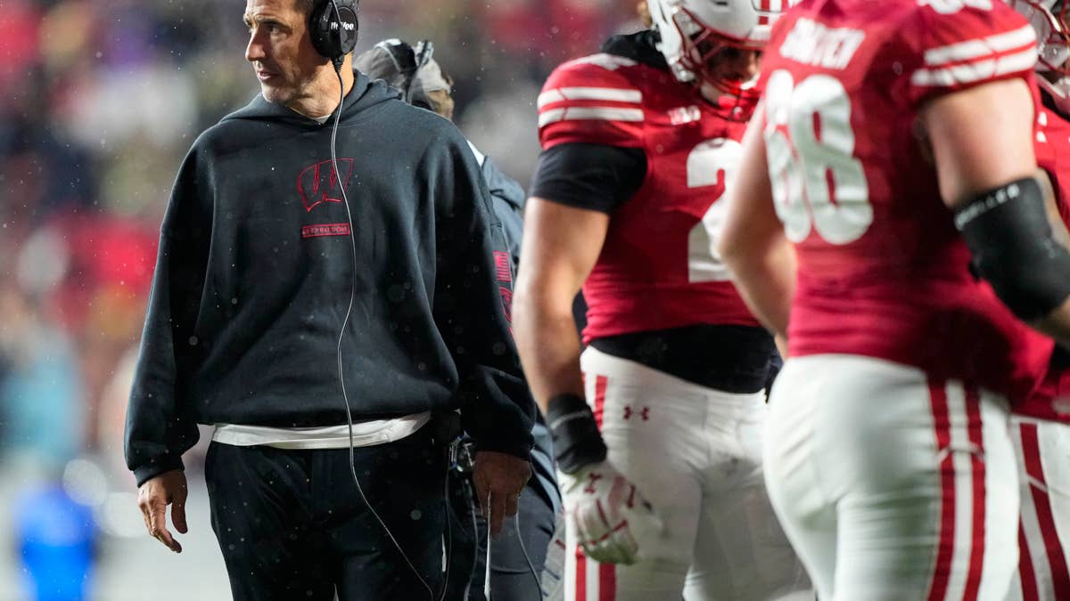Anonymous Coaches Weigh in on College Football's Hot Seats