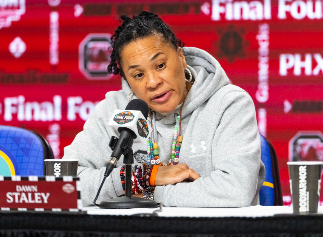 Dawn Staley Issues Plea After Confrontation With Geno Auriemma