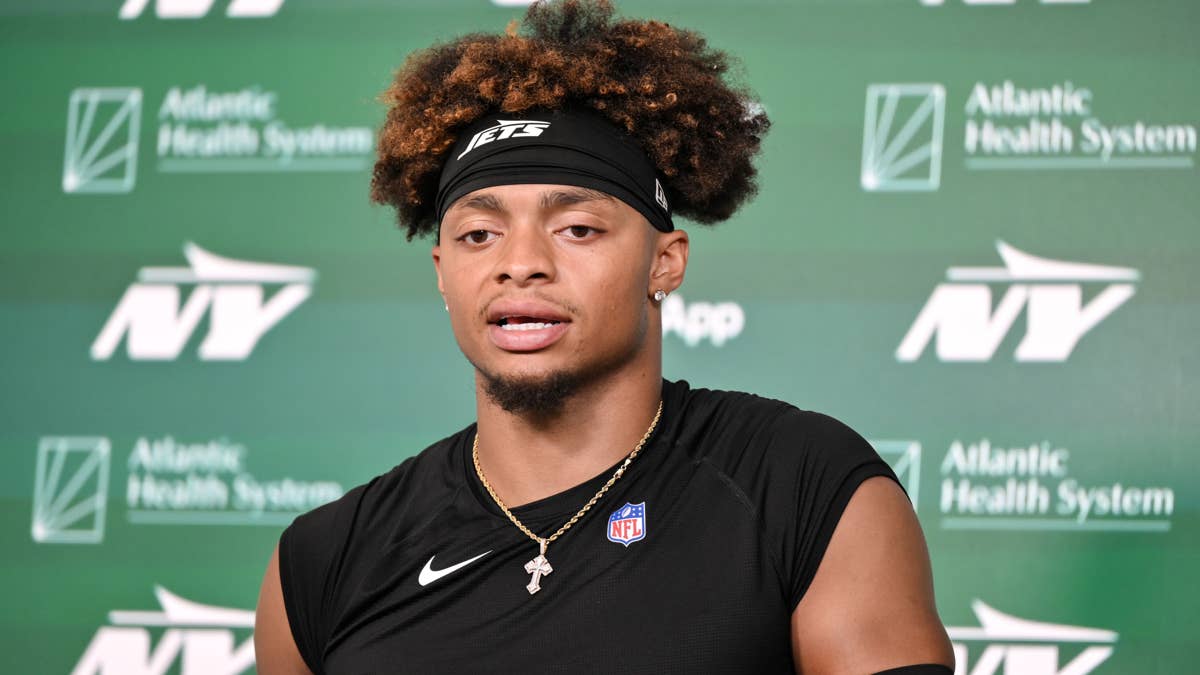 Chiefs QB Justin Fields Makes 'Eye-Opening' Offseason Move