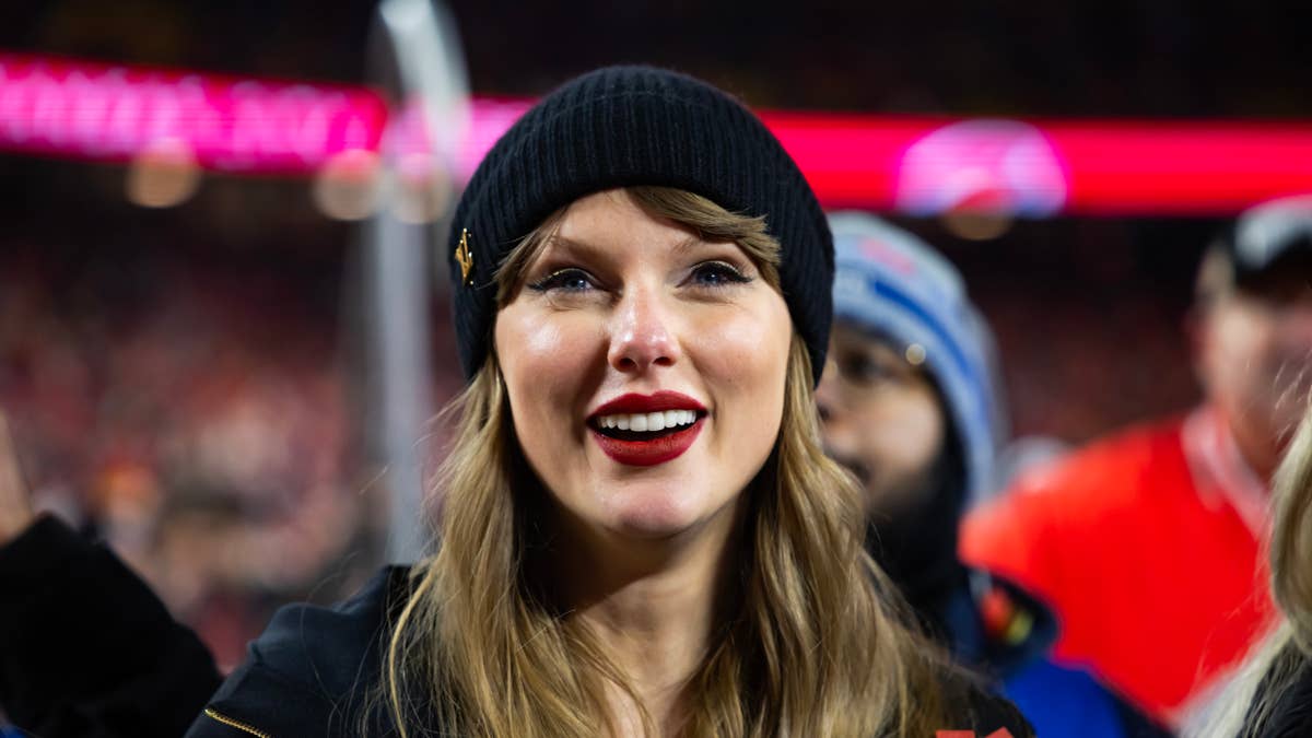 NFL Reacts to Taylor Swift and Madison Beer's Week 1 Appearances