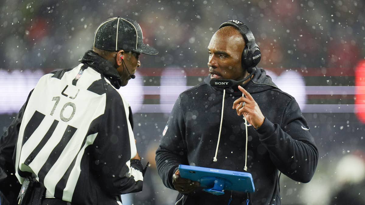 Announcers, Referees and Jersey Combination for Texans Week 7 Game
