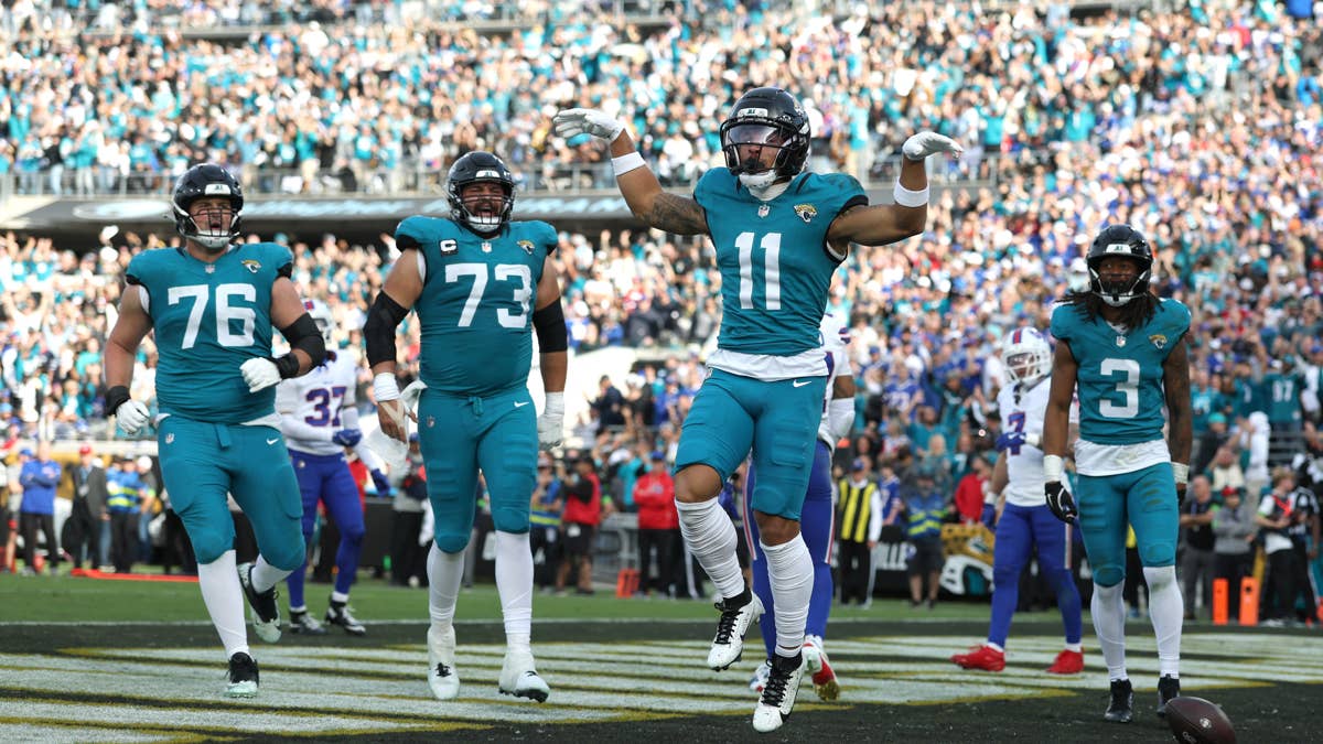 Dual-Threat Danger: Jacksonville's Parker Washington Presents a Unique Challenge for Patriots in Week 3