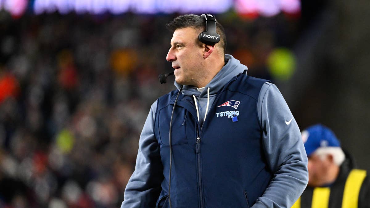TMZ Publishes Video Of Mike Vrabel, Dianna Russini's 2021 Outing