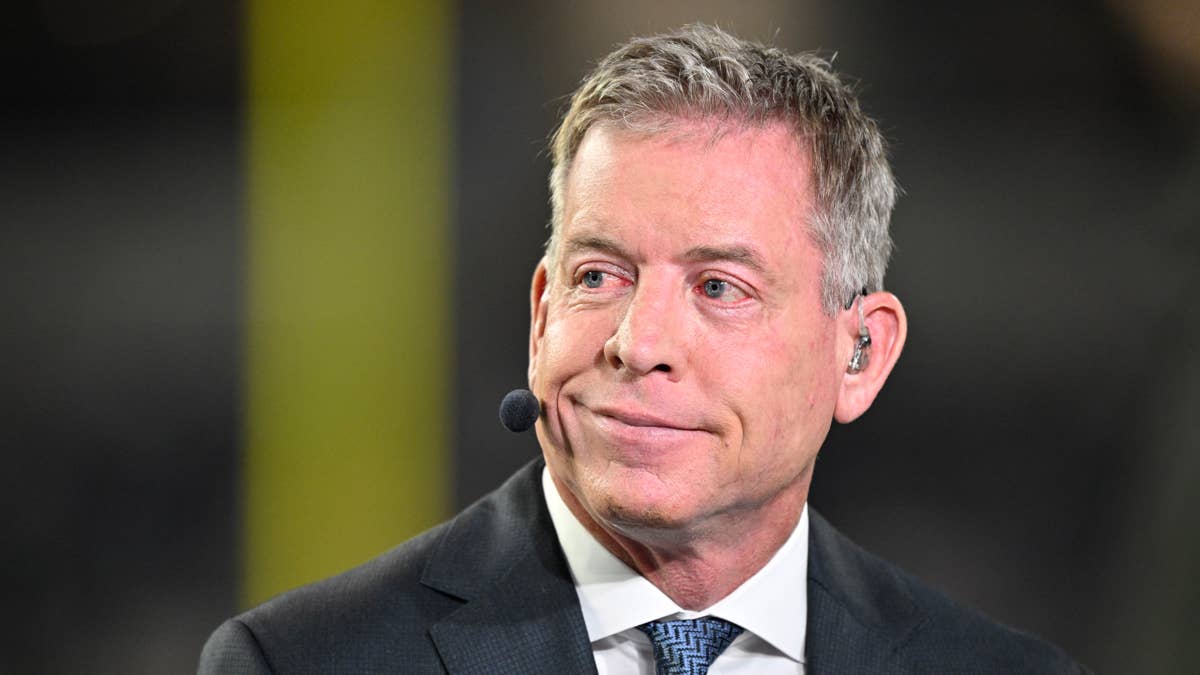 Troy Aikman Announces He Has 'No Plans' To Leave ESPN