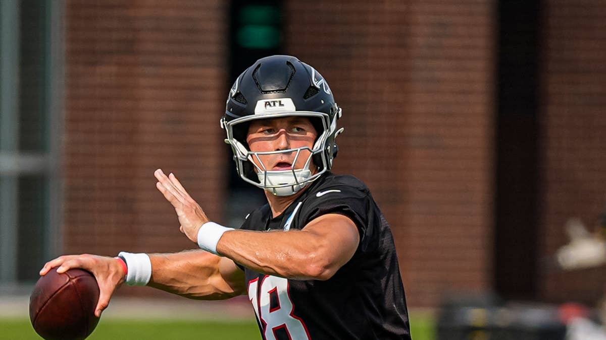 Analyst's Bold Prediction Has Jack Strand Passing Michael Penix Jr. and Tua Tagovailoa