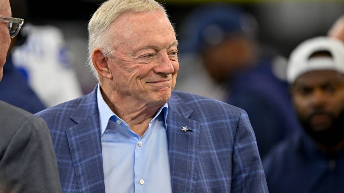 NFL Insiders Predict Jerry Jones Will 'Save' Tony Romo's Job at CBS