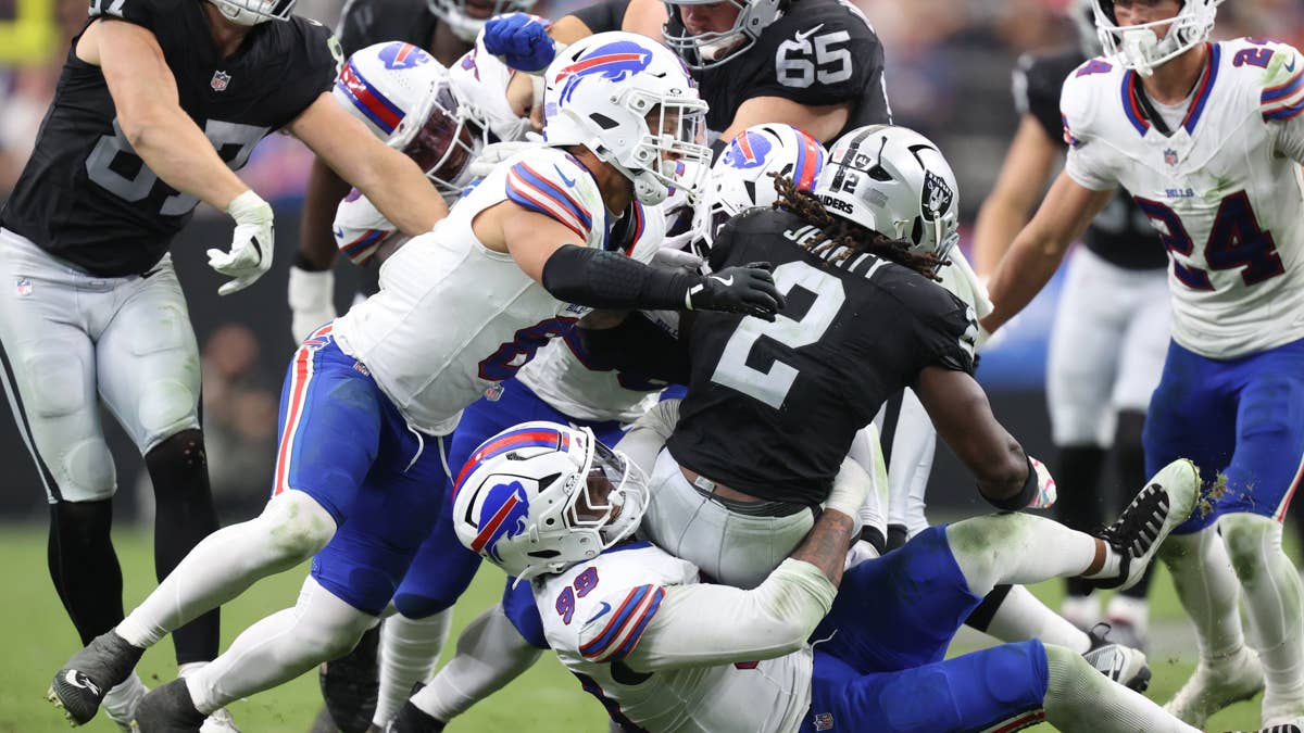 With Ashton Jeanty Struggling, Raiders Must Make a Move in Their Backfield