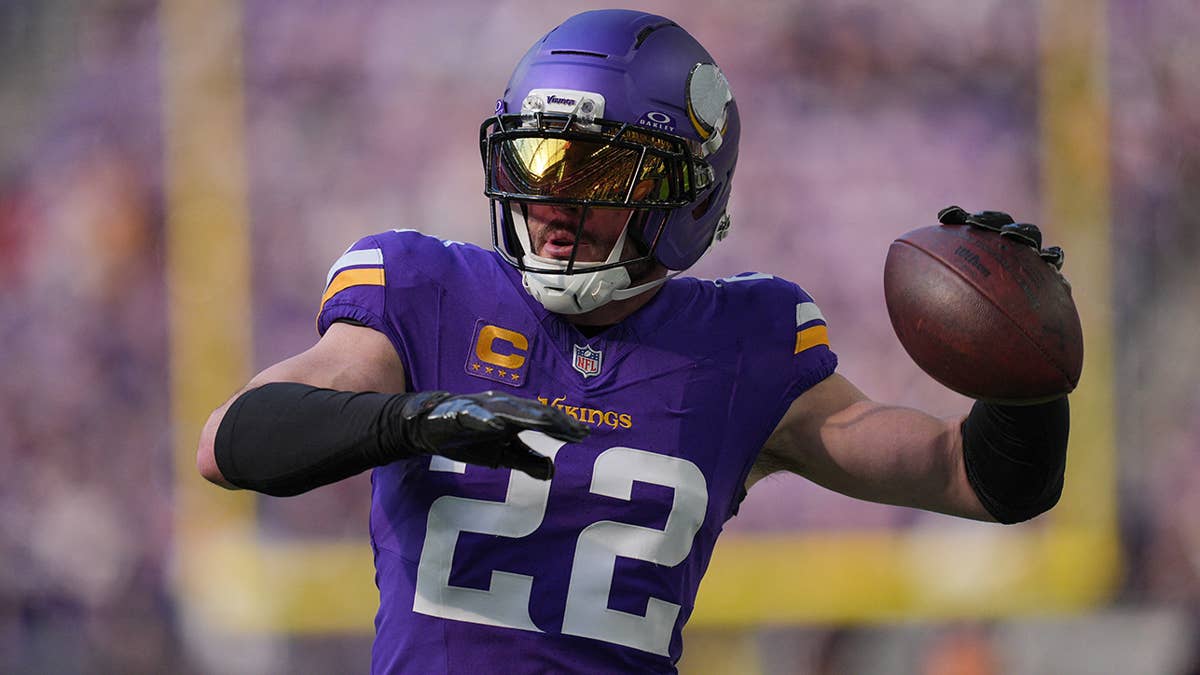 Harrison Smith’s Return Makes the Vikings a Serious Contender