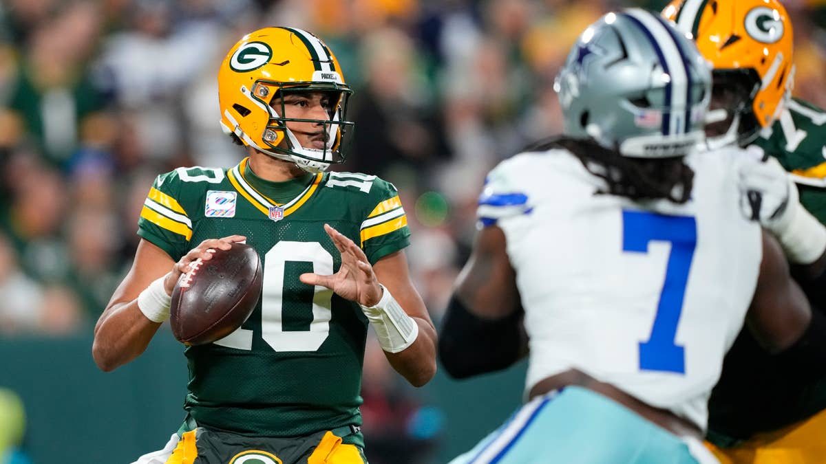 Green Bay Packers' Jordan Love Makes Protection Problem Easier to Ignore