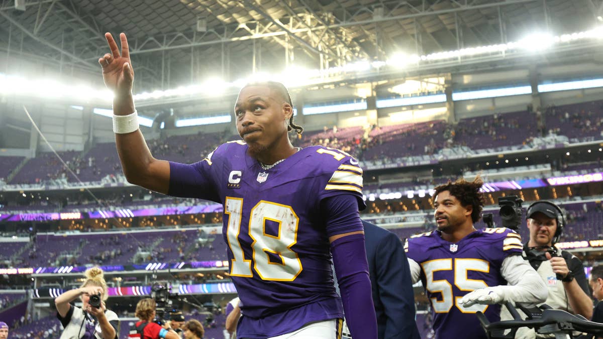 Justin Jefferson, Josh Oliver Receive Top Grades From PFF After Win vs. Packers