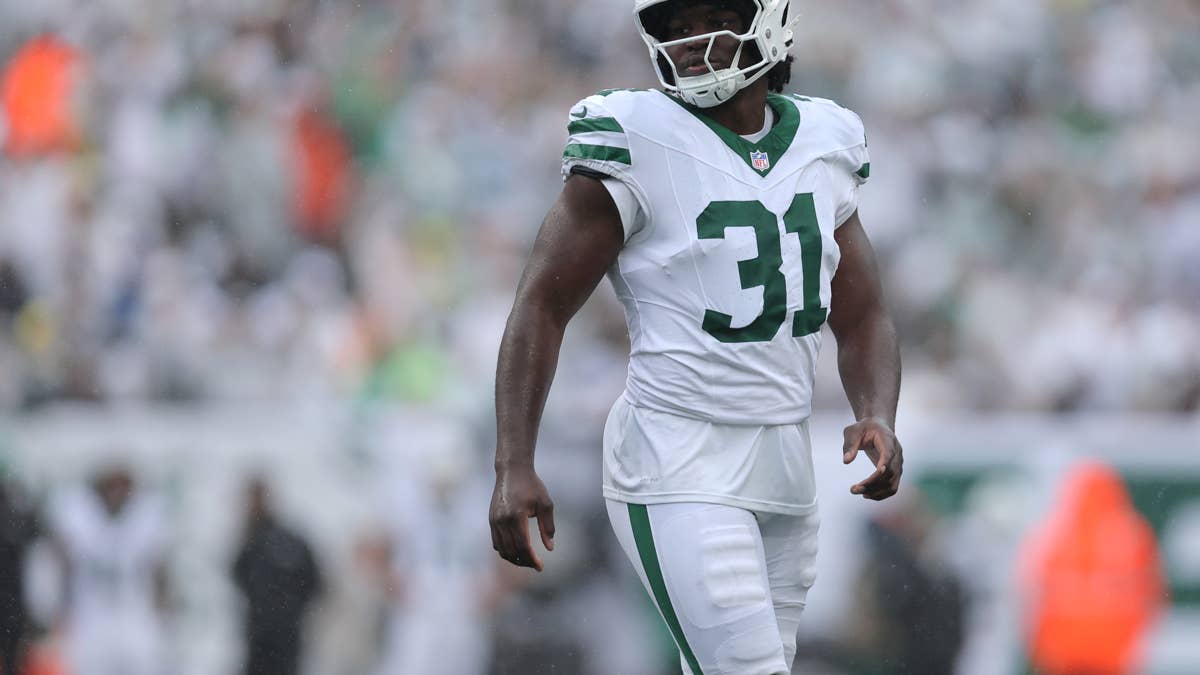 New York Jets Edge David Bailey Has Impact Outside the Official Statistics