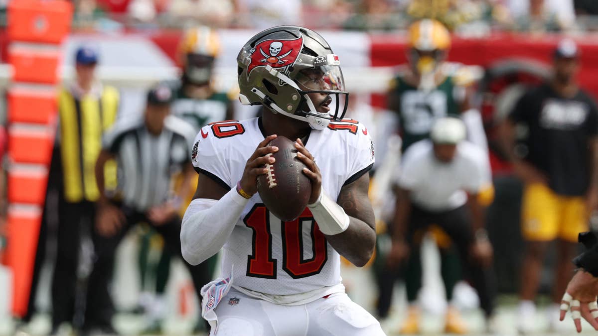 How Did Buccaneers QB Jalon Daniels Do in His First NFL Start in Week 4 vs. Packers?