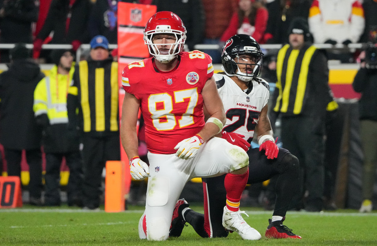 Travis Kelce Gave Retirement Decision Update To Tony Gonzalez