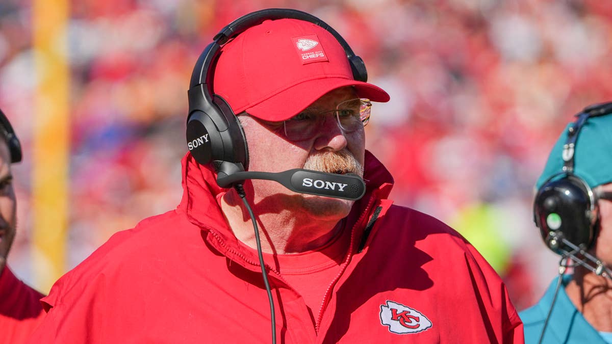 Chiefs Rookie Drawing Buzz as Starting Competition Intensifies