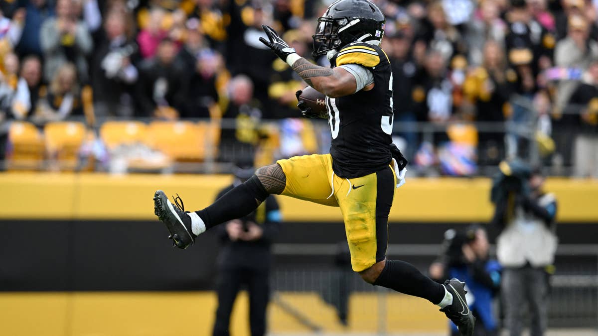 Steelers Find Winning Formula With Historic Day From RB Jaylen Warren