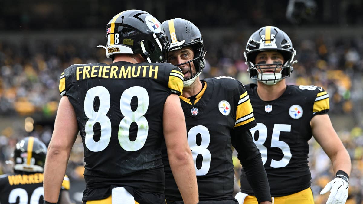 Aaron Rodgers Needs His Tight Ends More as Steelers Face Buccaneers