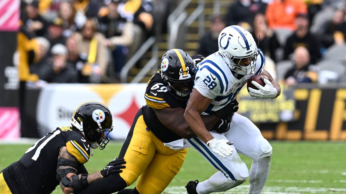Jonathan Taylor Must Find Room Again for Colts to Beat Titans