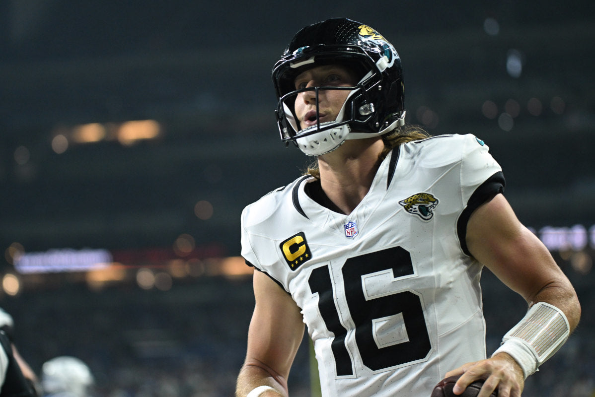 Trevor Lawrence Reacts to Bad News for Jaguars